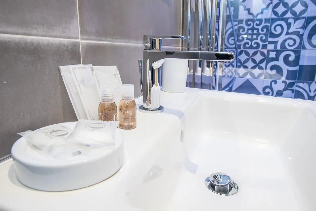 Bed and Breakfast Roma 2B